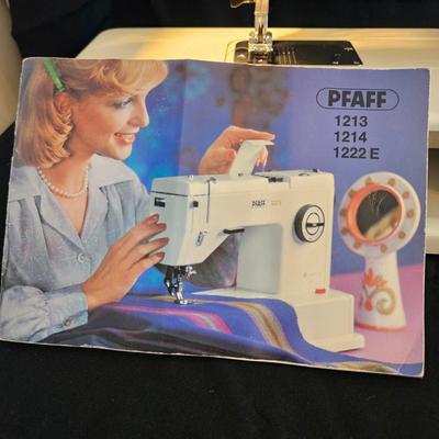 PFAFF 1214 Sewing Machine (LR-DW)