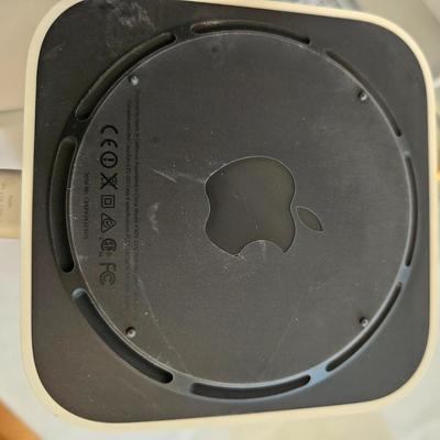 Apple AirPort WiFi Router, HP Printer and More (LR-DW)