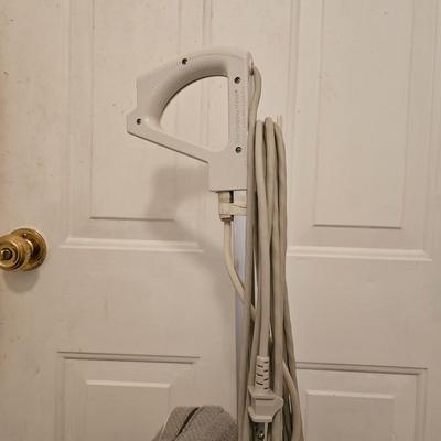 Oreck XL Ironman Vaccum (LR-DW)