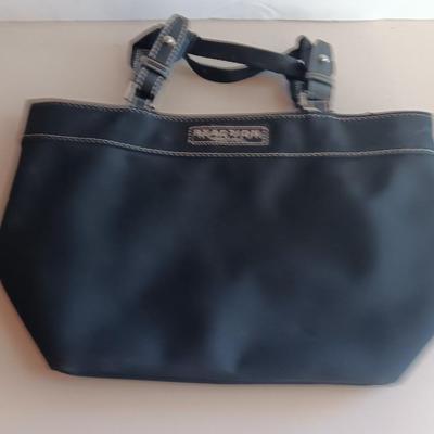 Black Kenneth Cole purse