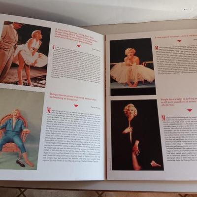 Marilyn Monroe The classic Poster Book complete with posters. !