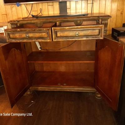 Beautiful Hooker Furniture Wakefield Two-Door Two-Drawer Chest W/Bun Feet Rustic look