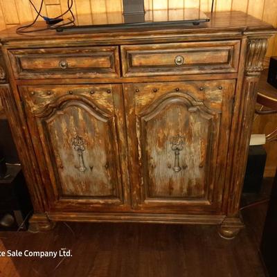 Beautiful Hooker Furniture Wakefield Two-Door Two-Drawer Chest W/Bun Feet Rustic look