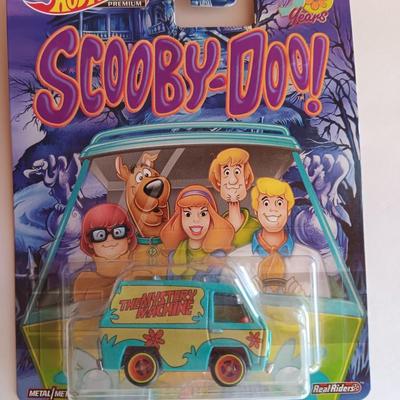 New in Package Hot Wheels Scooby Doo 5 years Mystery Machine
