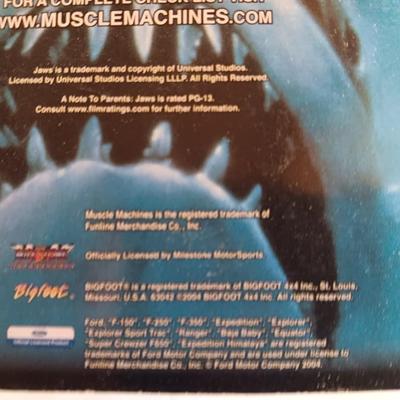 New in package - Muscle Machines JAWS Big Foot Die Cast Truck 1:64 scale