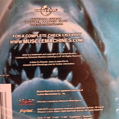 New in package - Muscle Machines JAWS Big Foot Die Cast Truck 1:64 scale