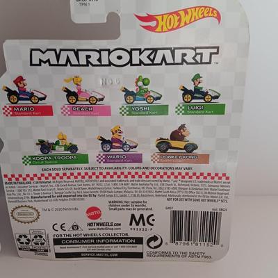 New in package -HotWheels MarioKart Toad Sneeker and Donkey King Sports Coupe
