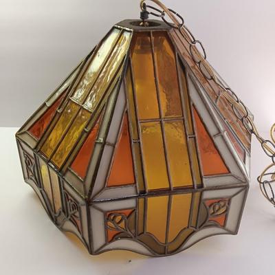 Electric stained plastic shade hanging lamp with hardwire cord and chain