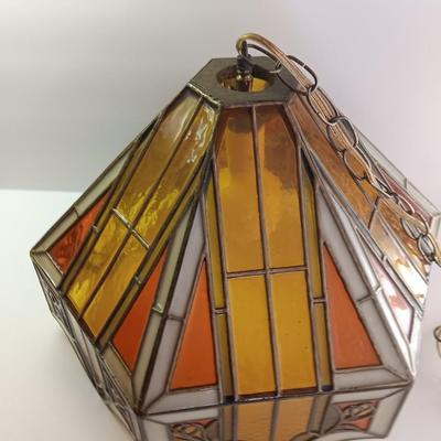 Electric stained plastic shade hanging lamp with hardwire cord and chain