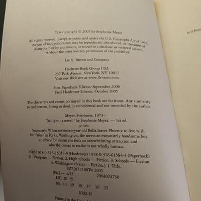 Stephenie Meyer Breaking Dawn - Eclipse - Twilight - New Moon books 4 BOOKS