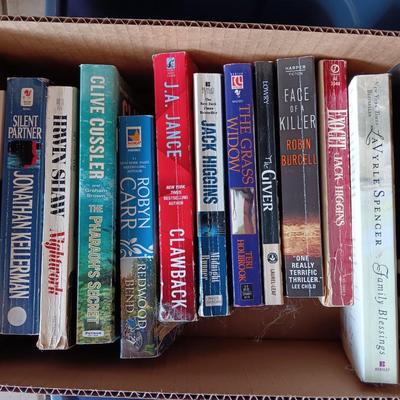 Collection of softback books - Jonathan Kellerman - Clive Cussler - Jack Higgins - and more