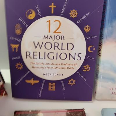 Spiritual books - Religions - Dreams - Wicca - and others