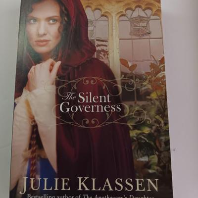 Julie Klassen Softback books - Ivy Cottage - Ivy Hill - and others
