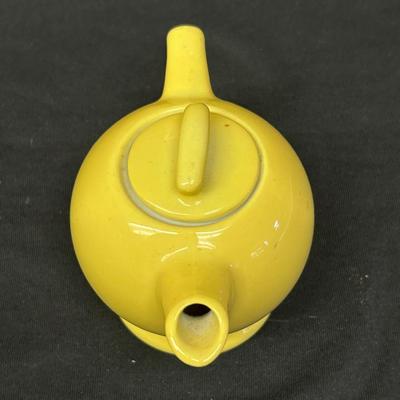 Vintage USA Single Serve Yellow Teapot