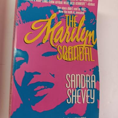 Marilyn Monroe softback books - Collectible Paperbacks