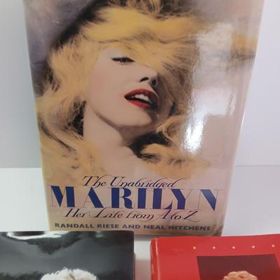 Hardback books on Marilyn Monroe - Collectible hard cover books