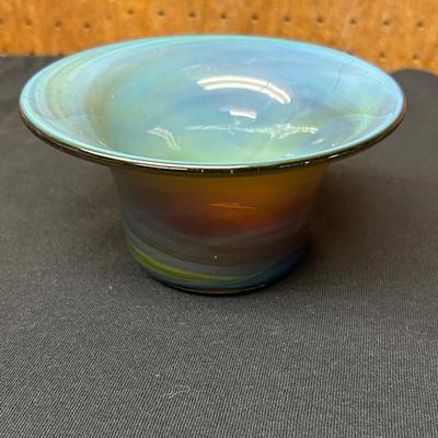 Beautiful signed hand blown swirled Studio Art Glass vase signed BALDWIN - EXC