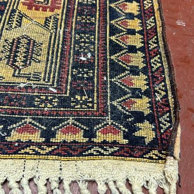 Vintage Persian Rug - hand knotted, wool, 37.5" x 58â€