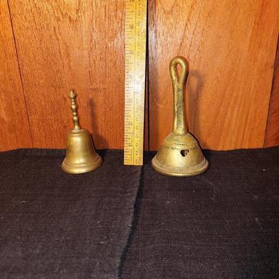 Vintage brass bell lot