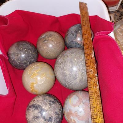 Large polished stone lot