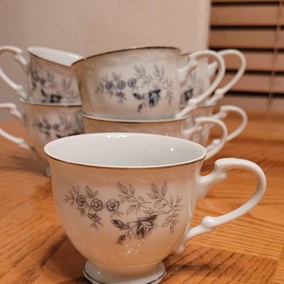 Baroque Bleu Daniele China Set