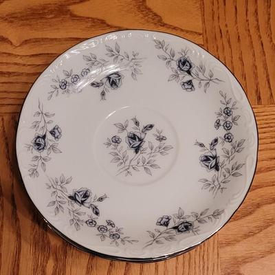 Baroque Bleu Daniele China Set