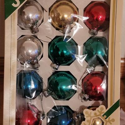 Large lot of Christmas Deco