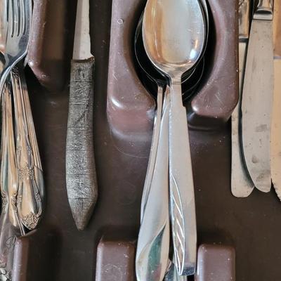 Mixed Lot of Silverware