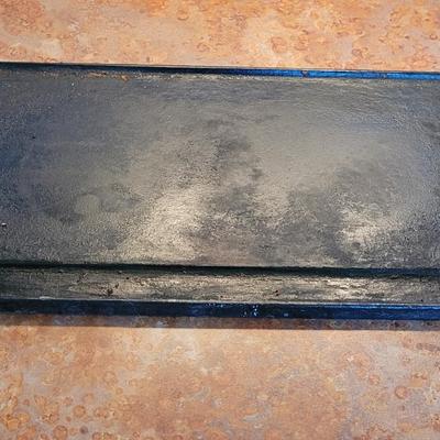 Vintage Cast Iron Griddle