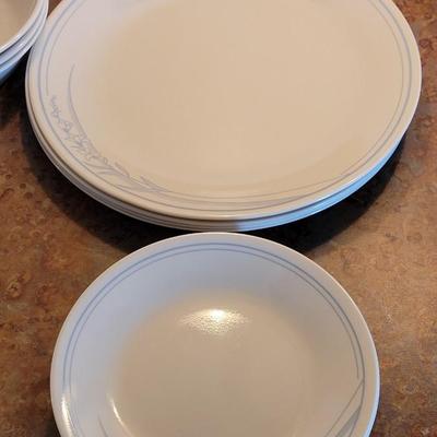Vintage Corning Plates & Bowls