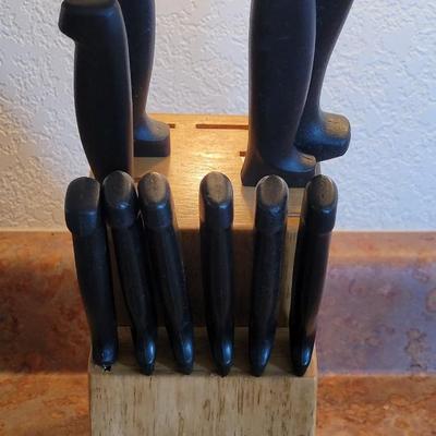 Knives & Knife Block