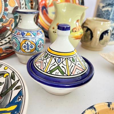 Big Lot Vintage Contemporary Pottery Ceramic