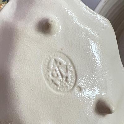 Big Lot Vintage Contemporary Pottery Ceramic