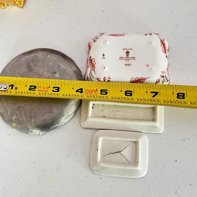 Big Mixed Vint. Lot Collectibles - Enesco, Derby China, Royal Bayreuth
