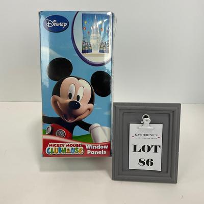 -86- COLLECTIBLE | Mickey Mouse Clubhouse Window Panels