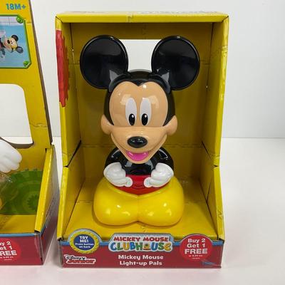 -87- TOY | Mickey Mouse Clubhouse NWT Light Up Pals & Water Swimmer