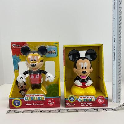 -87- TOY | Mickey Mouse Clubhouse NWT Light Up Pals & Water Swimmer