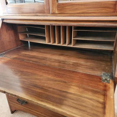 Vintage Secretary with Hutch , Adjustable shelves 39.5x17.5x80