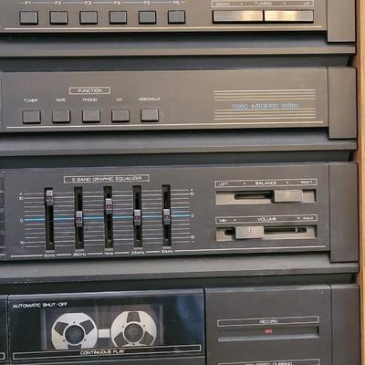 Magnavox Stereo & Glass Door Stereo Cabinet