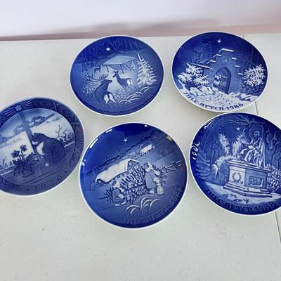 Lot 5 Vintage Copenhagen Porcelain Plates Denmark