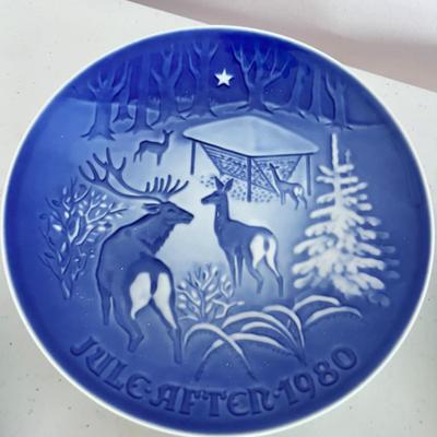 Lot 5 Vintage Copenhagen Porcelain Plates Denmark