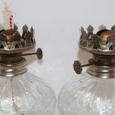 2 Glass Oil Lamps with Wicks 5 1/2" H x 4" Base Diameter