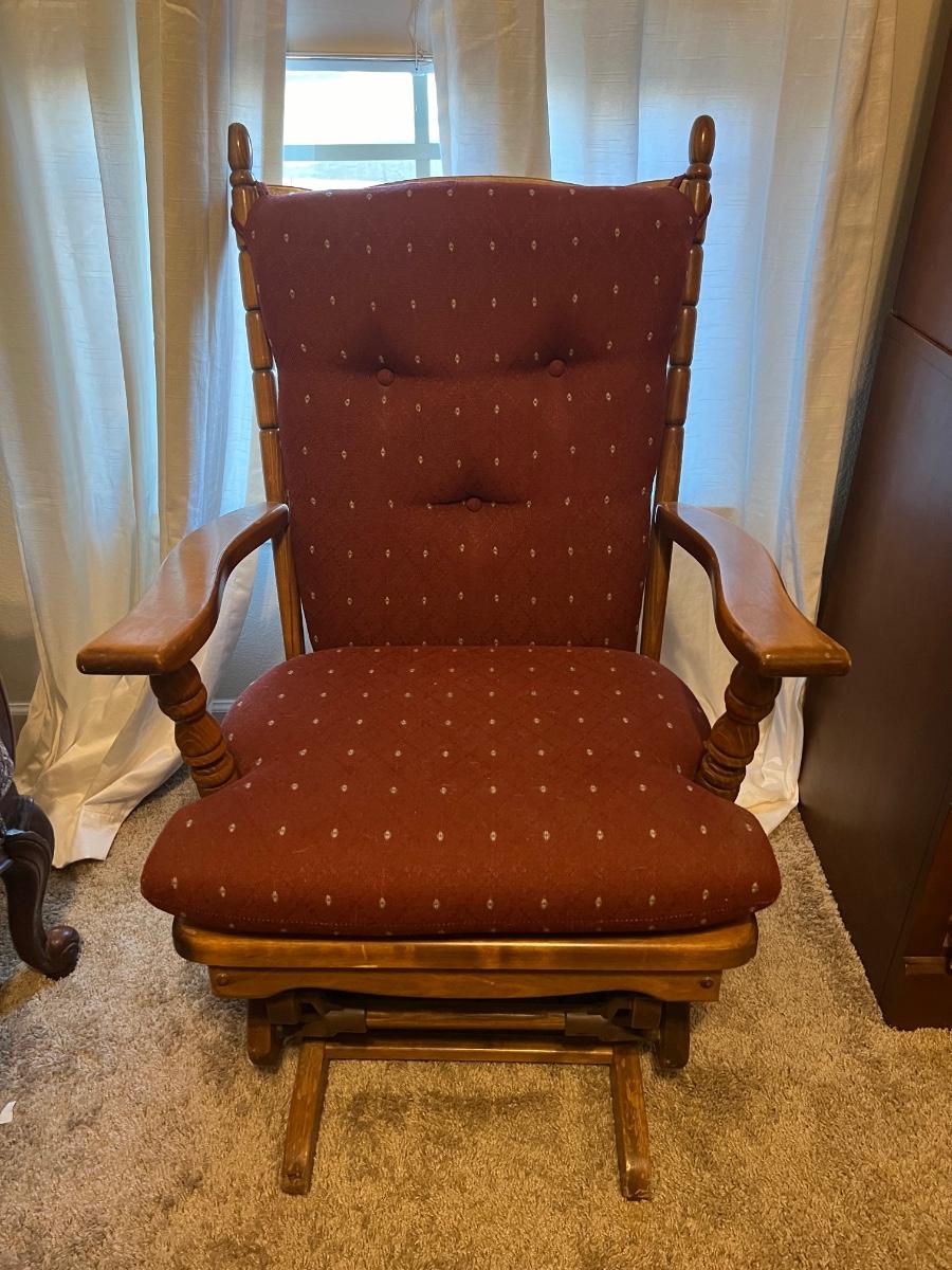 Towne square top furniture glider rocker