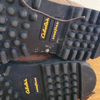 Men's 10.5 Cabela Boots