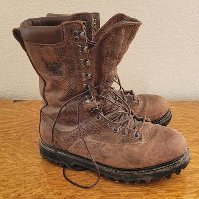 Men's 10.5 Cabela Boots