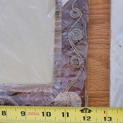 New in Packages Picture Frames - Jamaica