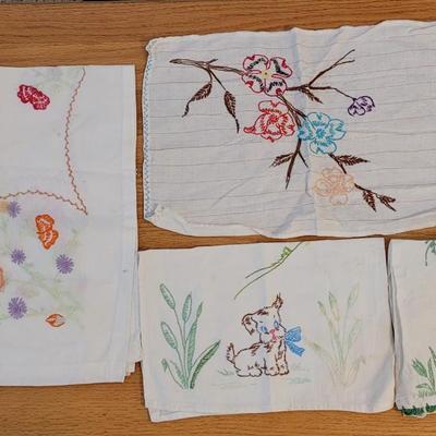 Vintage Luncheon Table Cloth & 3 Dish Towels