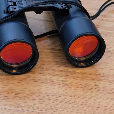 Tasco Binoculars 10 Ã—25 with Case