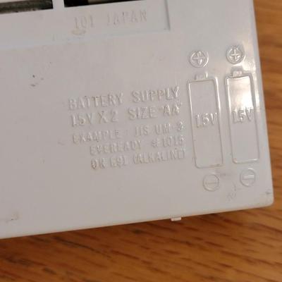 AIWA 8 Transitor Radio