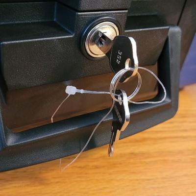 Blue Sentry Safe with 2 Keys